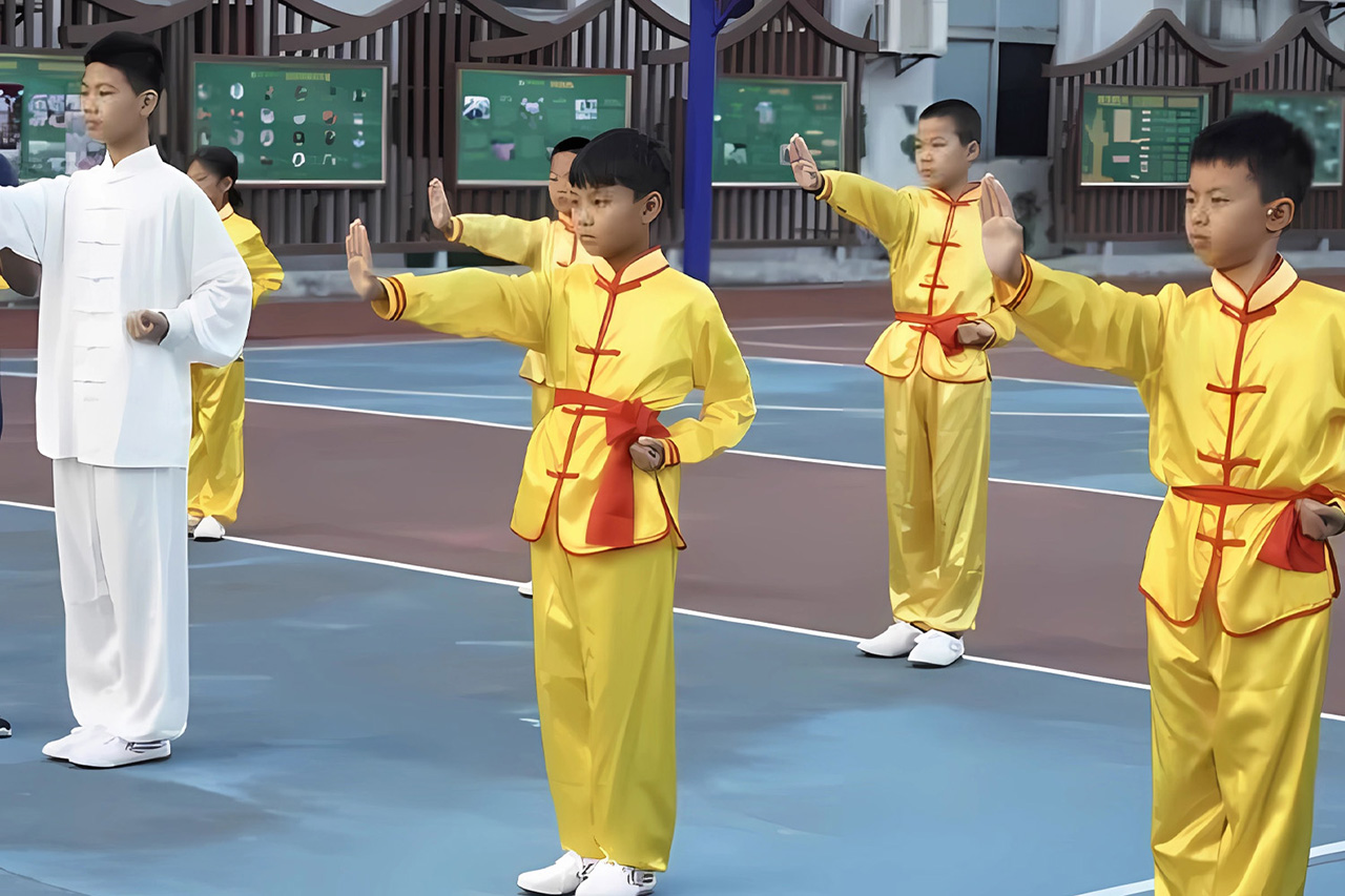 2024武术训练营，春耕园传统文化教育学校等你来！