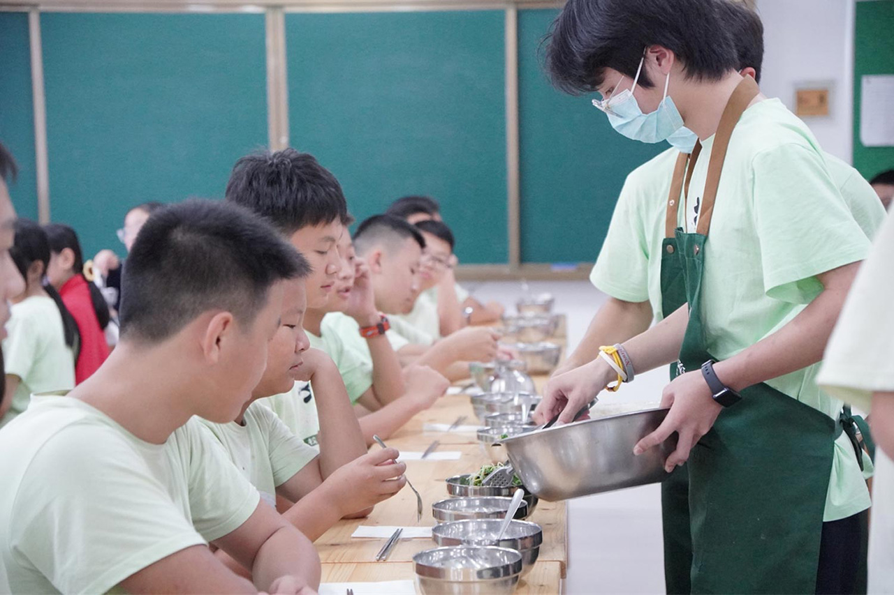 行堂礼